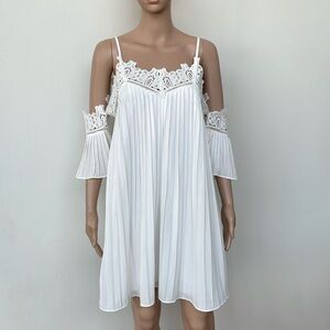 ENDLESS ROSE PLEATED WHITE DRESS, S